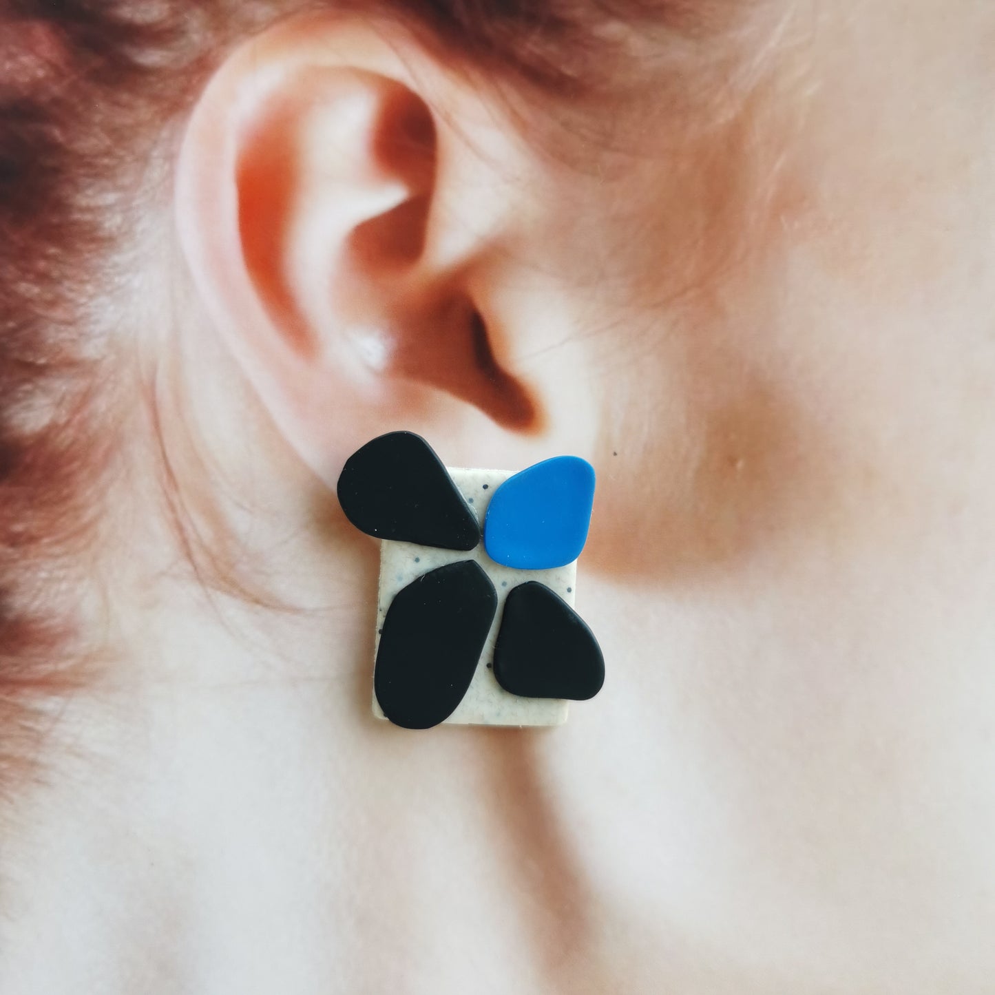 Abstract flower stud