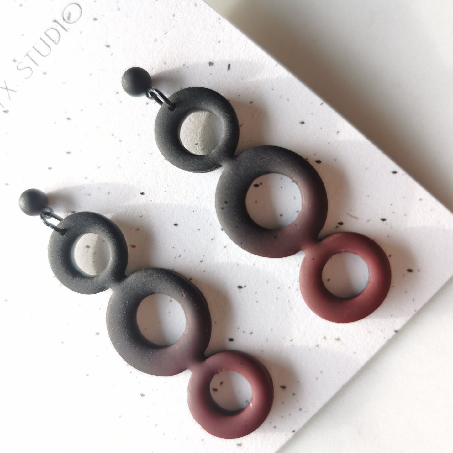 Circles ombre dangle