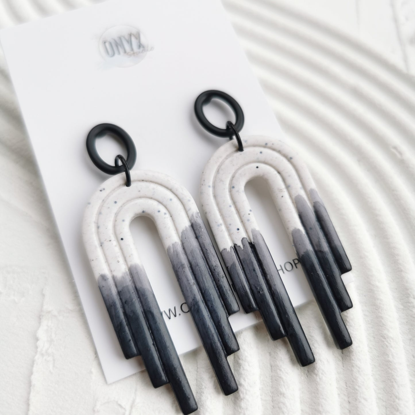 Aquarel arch drop earrings