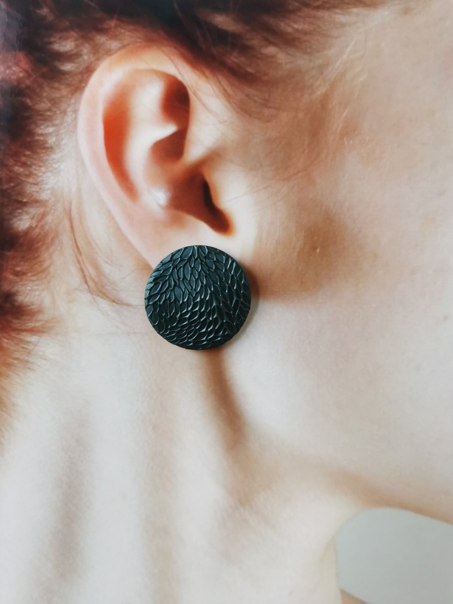 Textured organic maxi stud earring