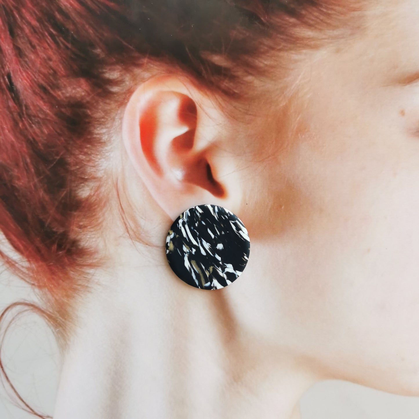 Terrazzo maxi stud earring.