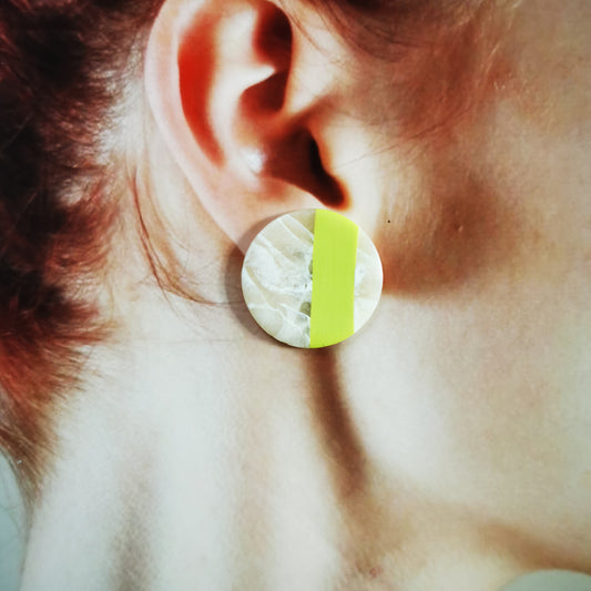 80's quartz maxi stud earring